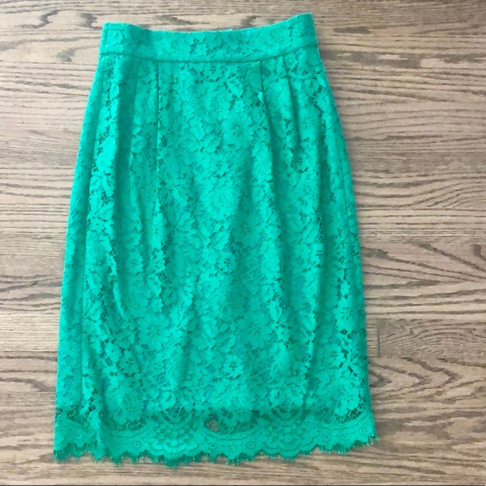 J. Crew Lace Pintucked Tulip Pencil Skirt Sz 2